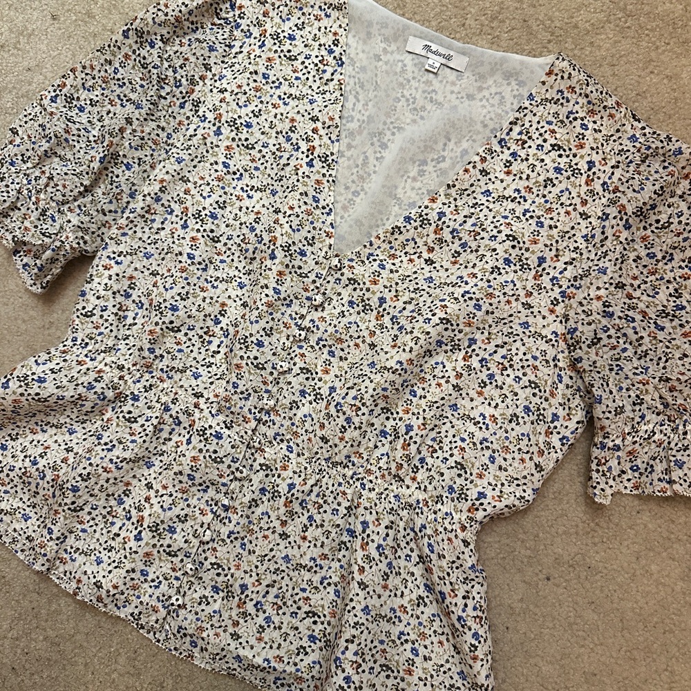 Madewell Silk V-Neck Peplum Popover Top in Fieldwalk Floral